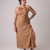 vestido comfy | vestido costas abertas com fenda lateral