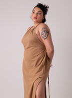 vestido comfy | vestido costas abertas com fenda lateral