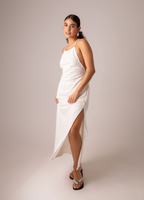 vestido comfy | vestido costas abertas com fenda lateral