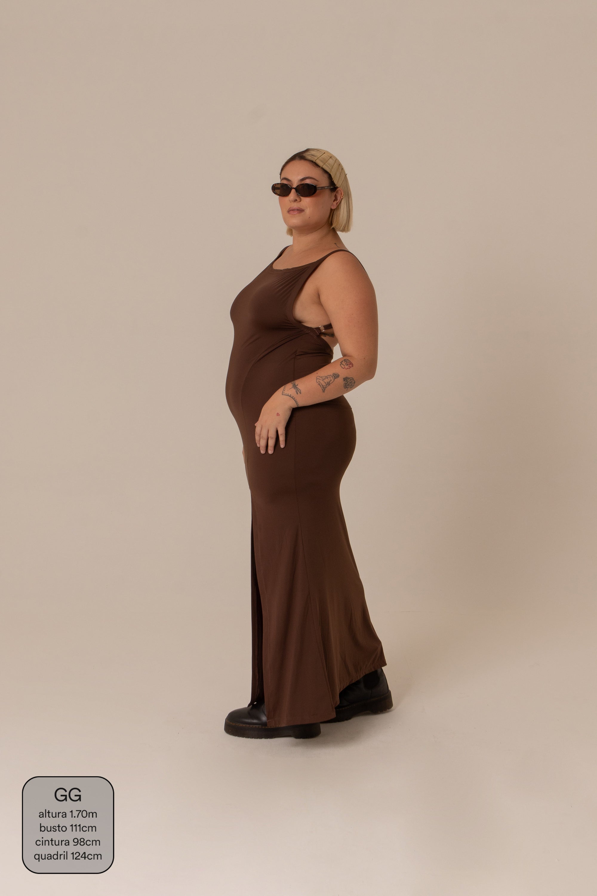 vestido kim | vestido com costas abertas e fenda