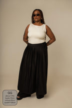 calça saia plissada collab frida & lela