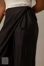 calça-saia de alfaiataria chefa