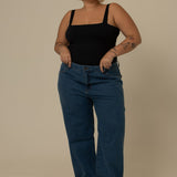 calça jeans ajustável mom denim blue