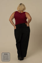 calça jeans ajustável mom midnight black