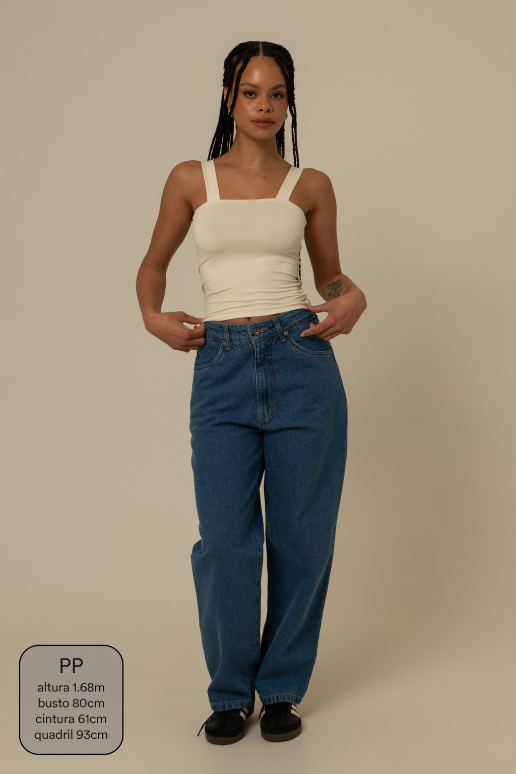calça jeans ajustável mom denim blue