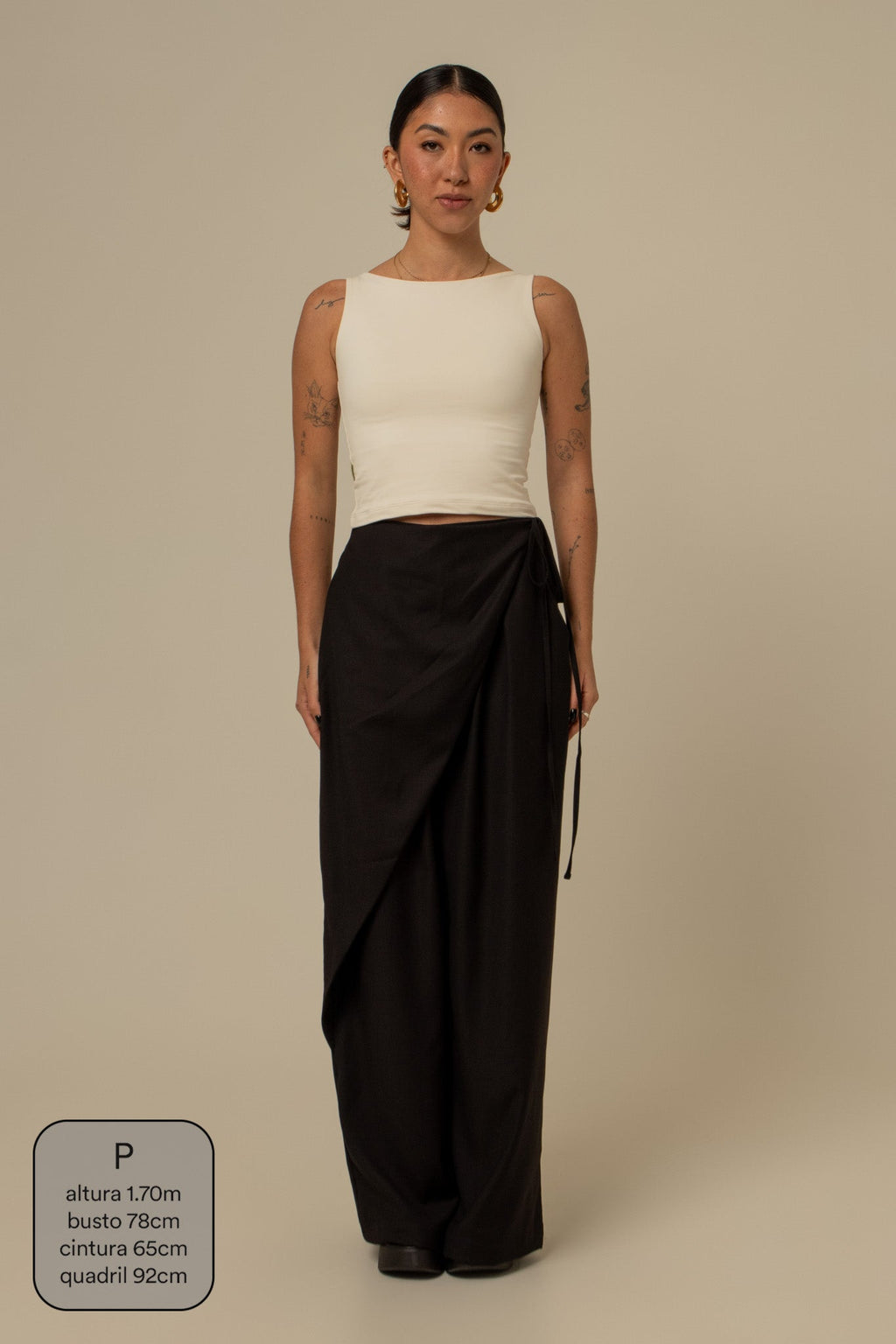 calça-saia de alfaiataria chefa