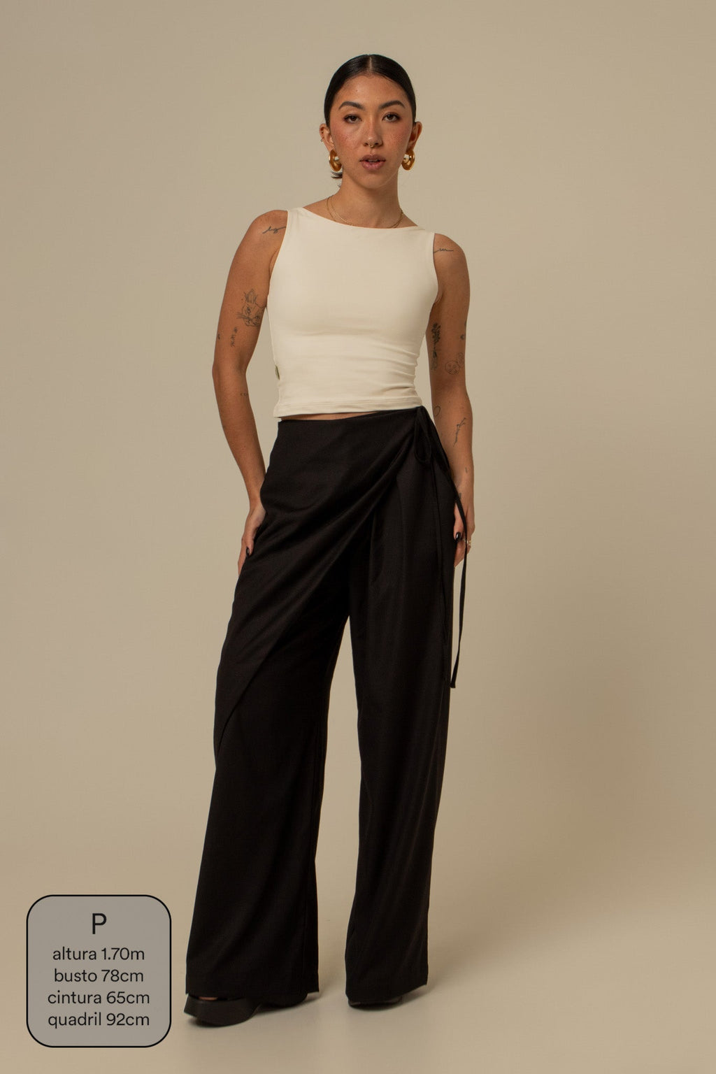 calça-saia de alfaiataria chefa