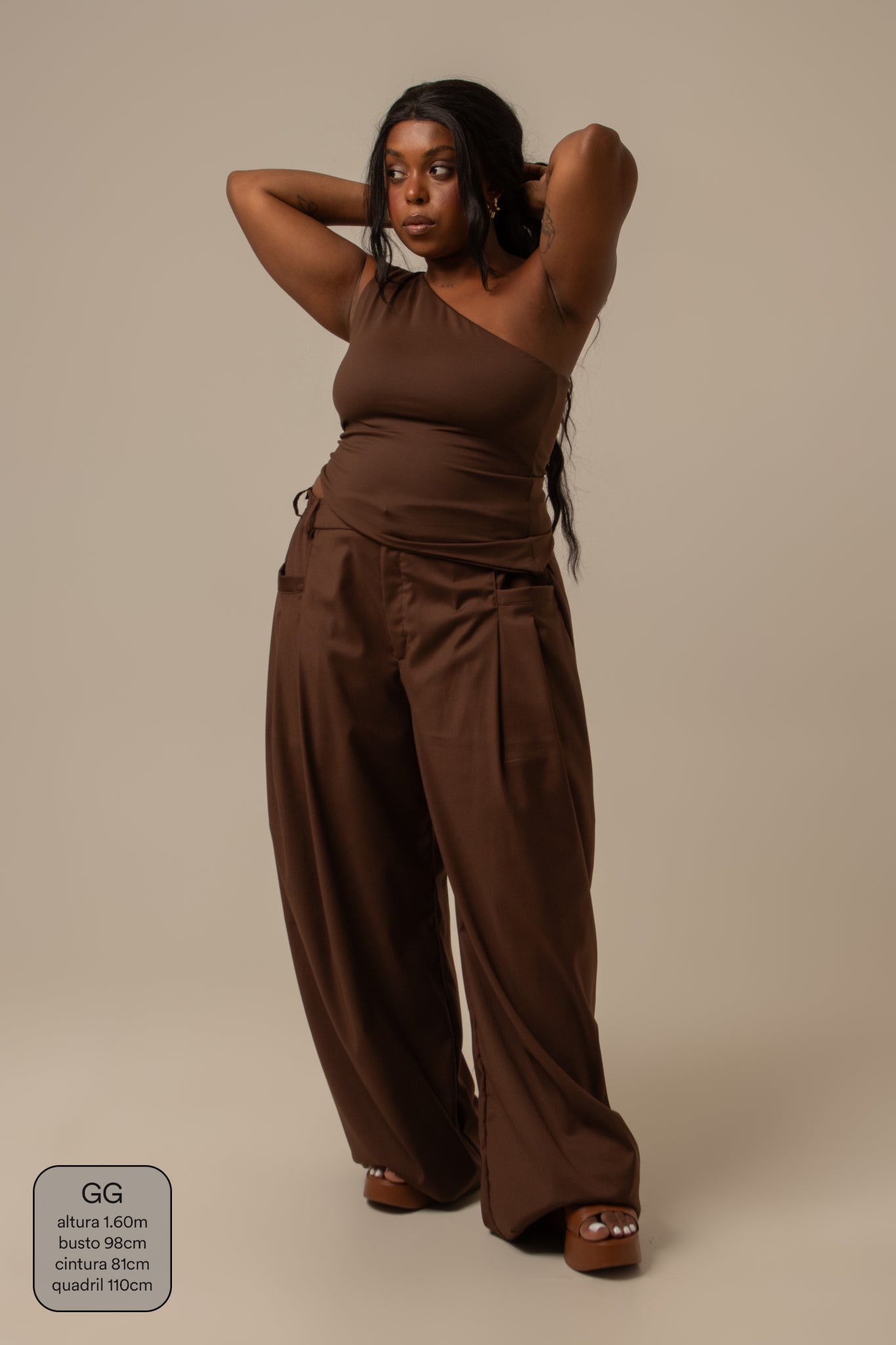 calça alfaiataria effortless