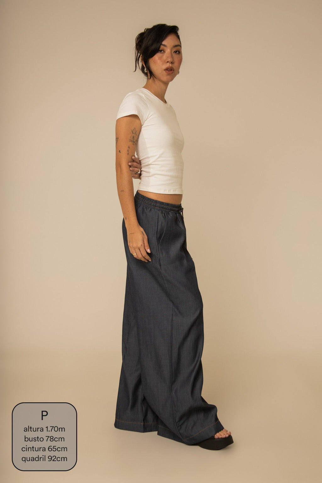 calça jeans levinha wide indigo blue