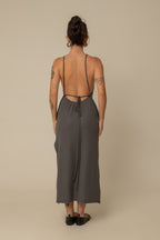 vestido comfy | vestido costas abertas com fenda lateral