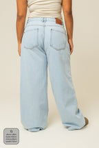 calça jeans ajustável wide light blue